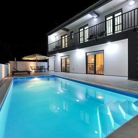Villa Lily Privlaka  Exterior foto