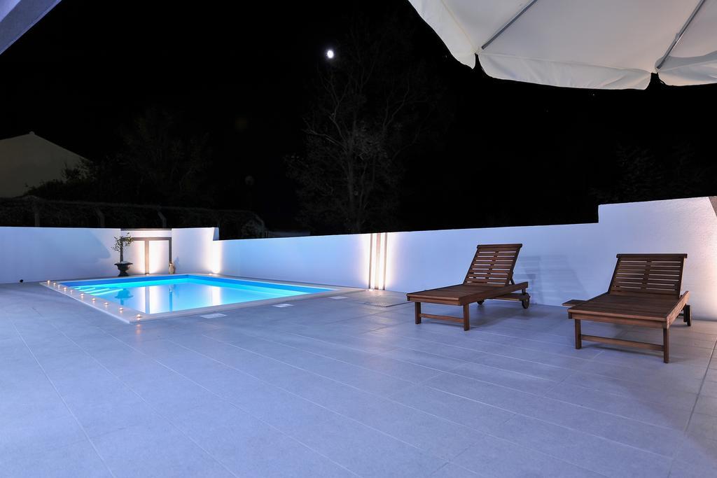 Villa Lily Privlaka  Exterior foto