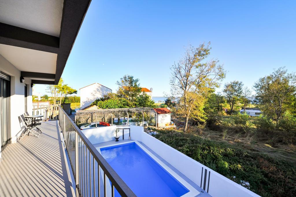 Villa Lily Privlaka  Exterior foto